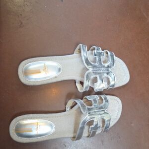 Sam Edelman Silver Sandals Sleek Design